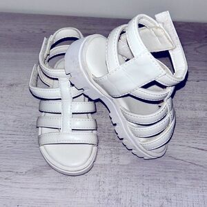 Amazon Glitz and Glamor Dress Wedge Shoes sz 5